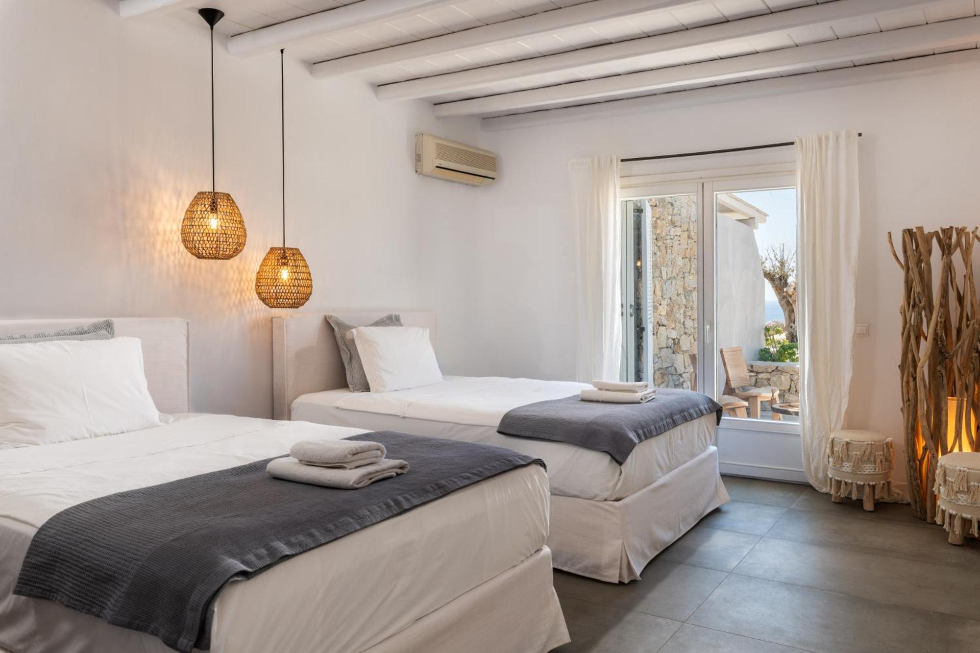 Ava Mykonos